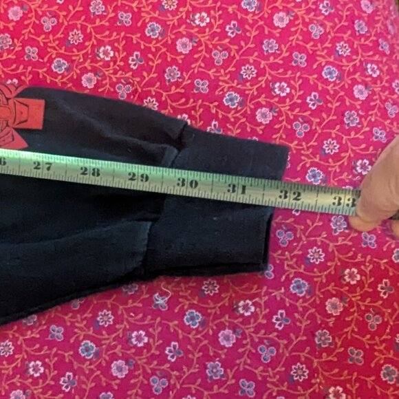 RARE Authentic Vintage Red Hot Chili Peppers Long Sleeve Concert T-Shirt Aztec - Picture 15 of 16